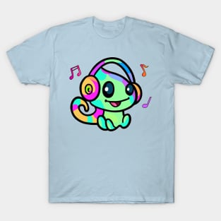 Happy smiling baby chameleon with headphones. Kawaii cartoon T-Shirt